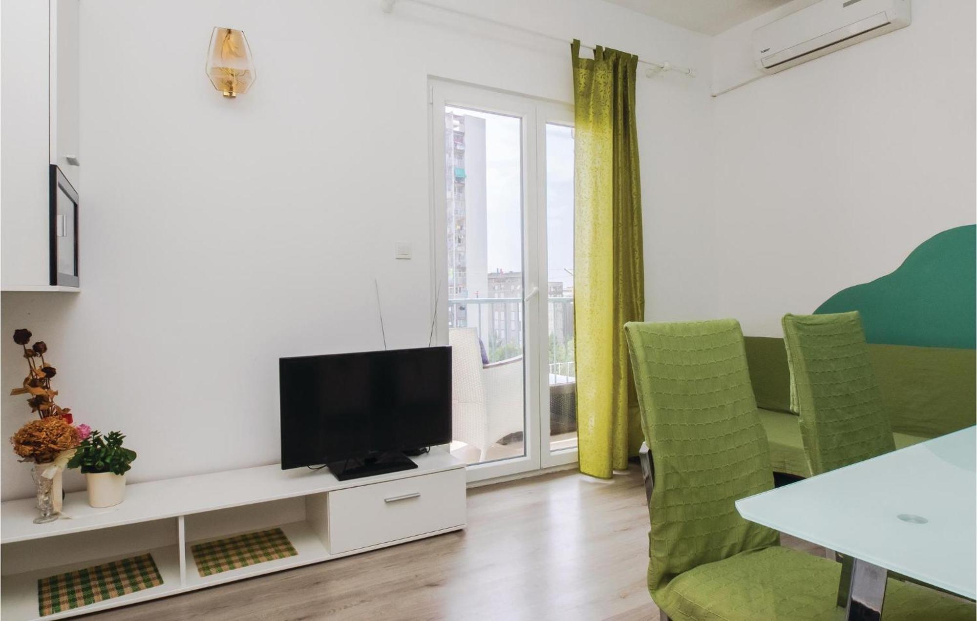Cozy Apartment In Split With Kitchenette Esterno foto