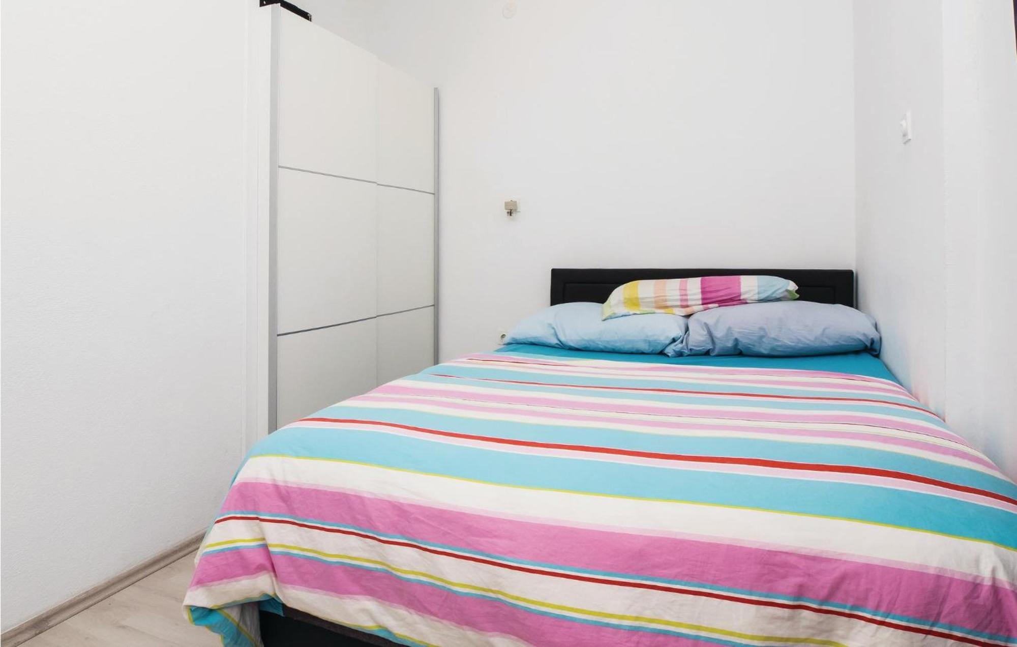 Cozy Apartment In Split With Kitchenette Esterno foto